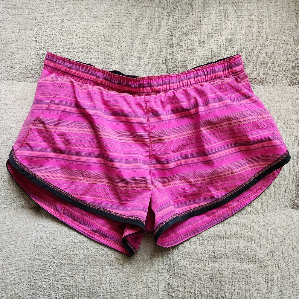 Lululemon Size 8 Run Roll Down Shorts Elevation Stripe Pow Pink
